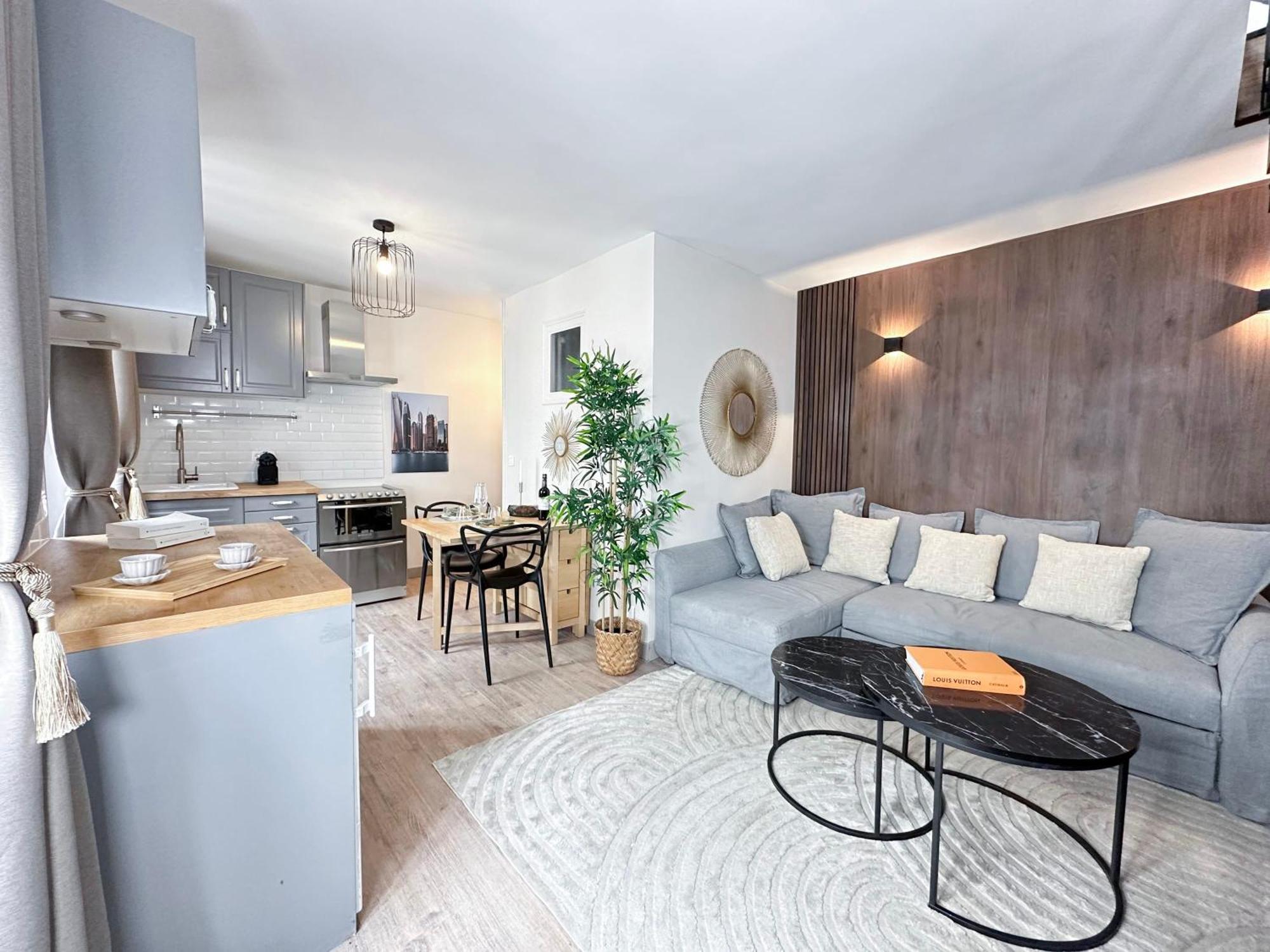 Stylish & Chic Duplex Near Eiffel Tower Apartment Paris Bagian luar foto