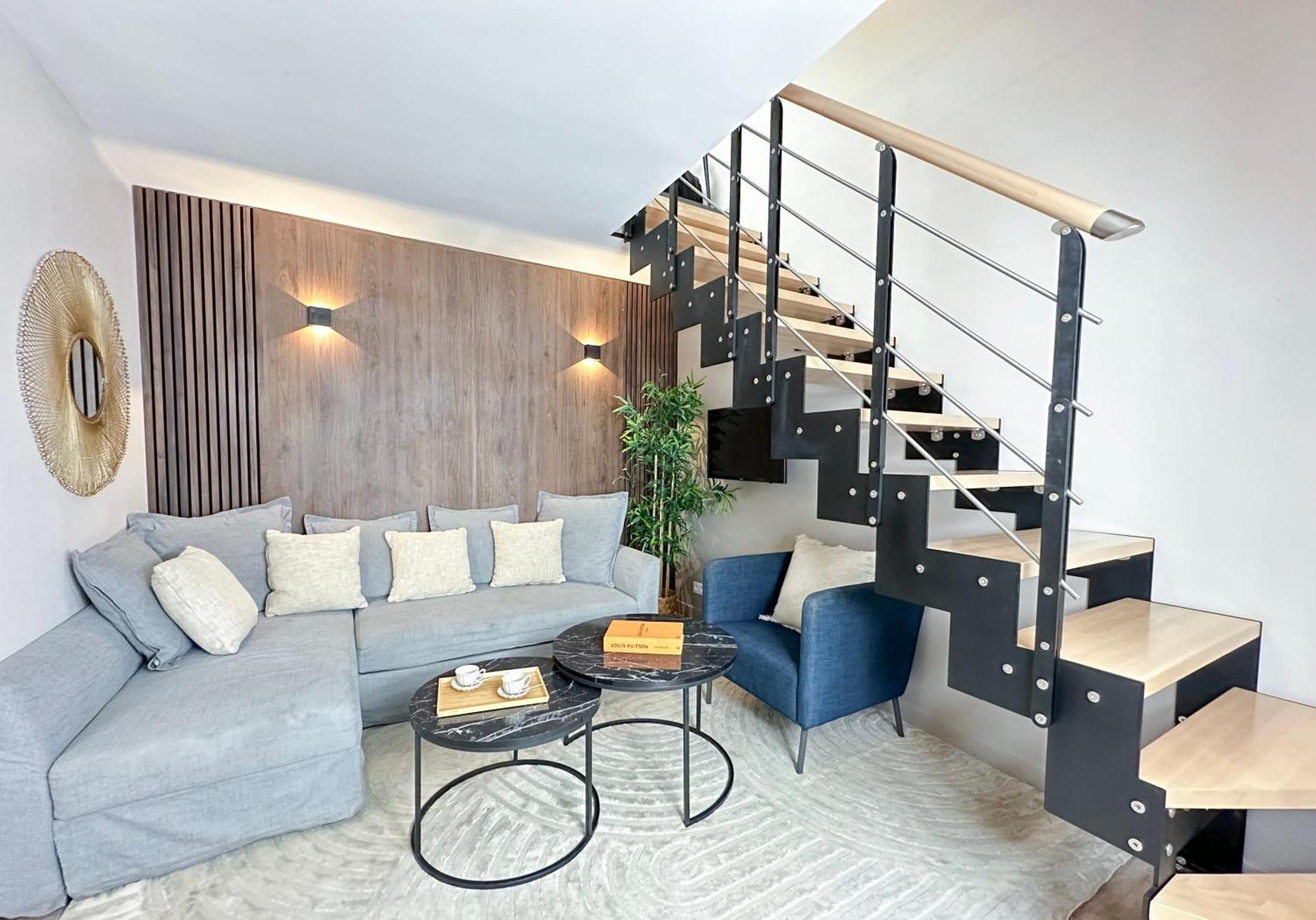 Stylish & Chic Duplex Near Eiffel Tower Apartment Paris Bagian luar foto