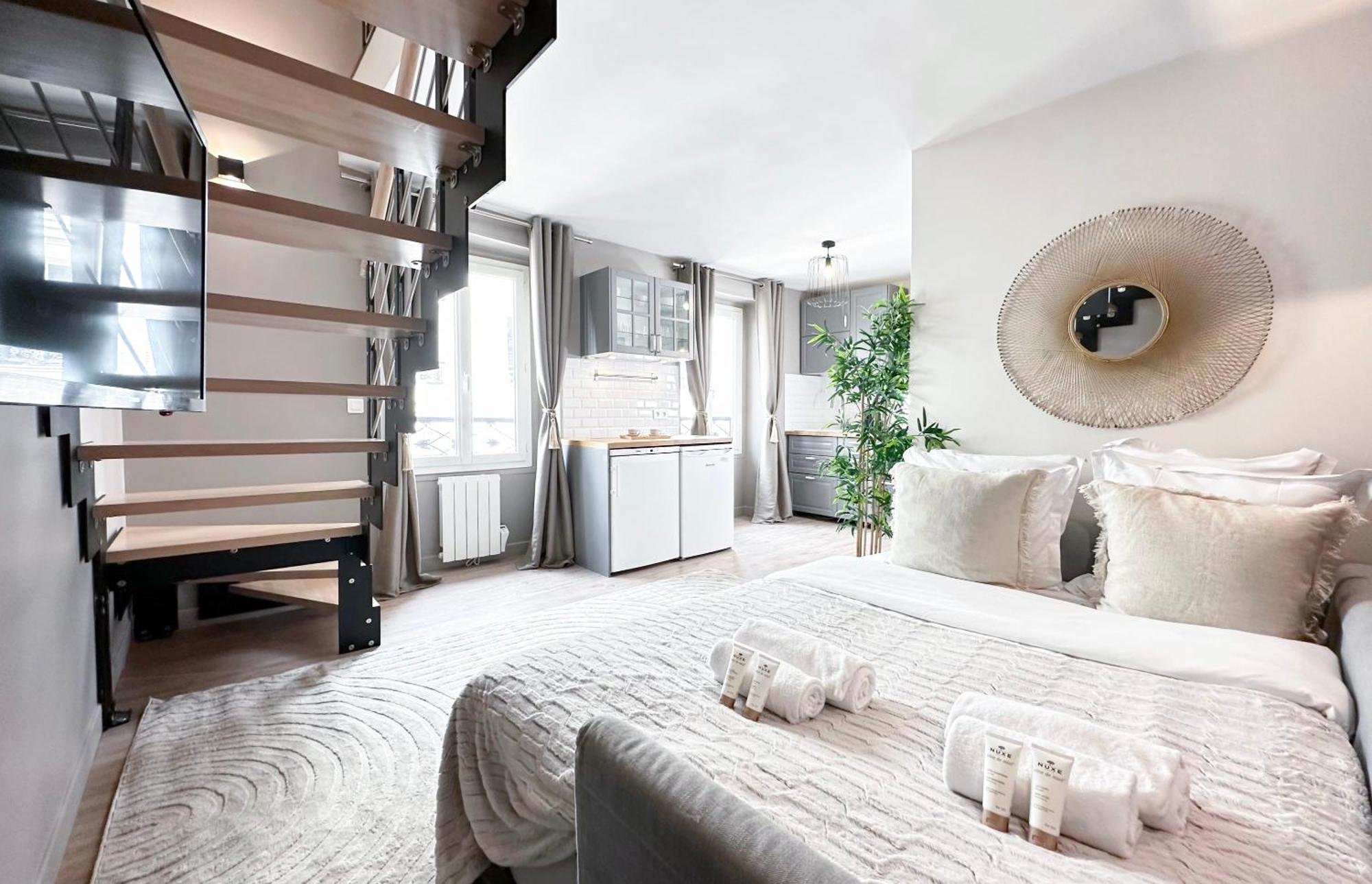 Stylish & Chic Duplex Near Eiffel Tower Apartment Paris Bagian luar foto