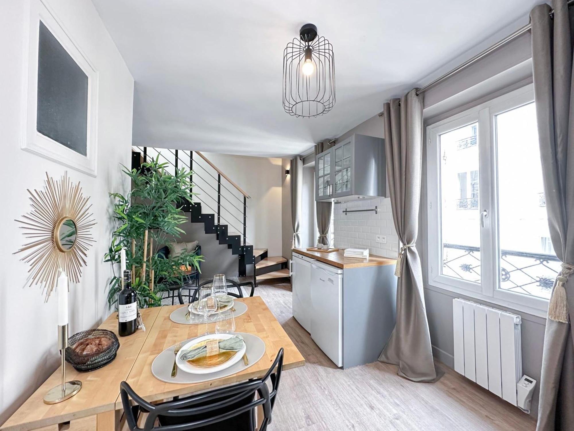 Stylish & Chic Duplex Near Eiffel Tower Apartment Paris Bagian luar foto
