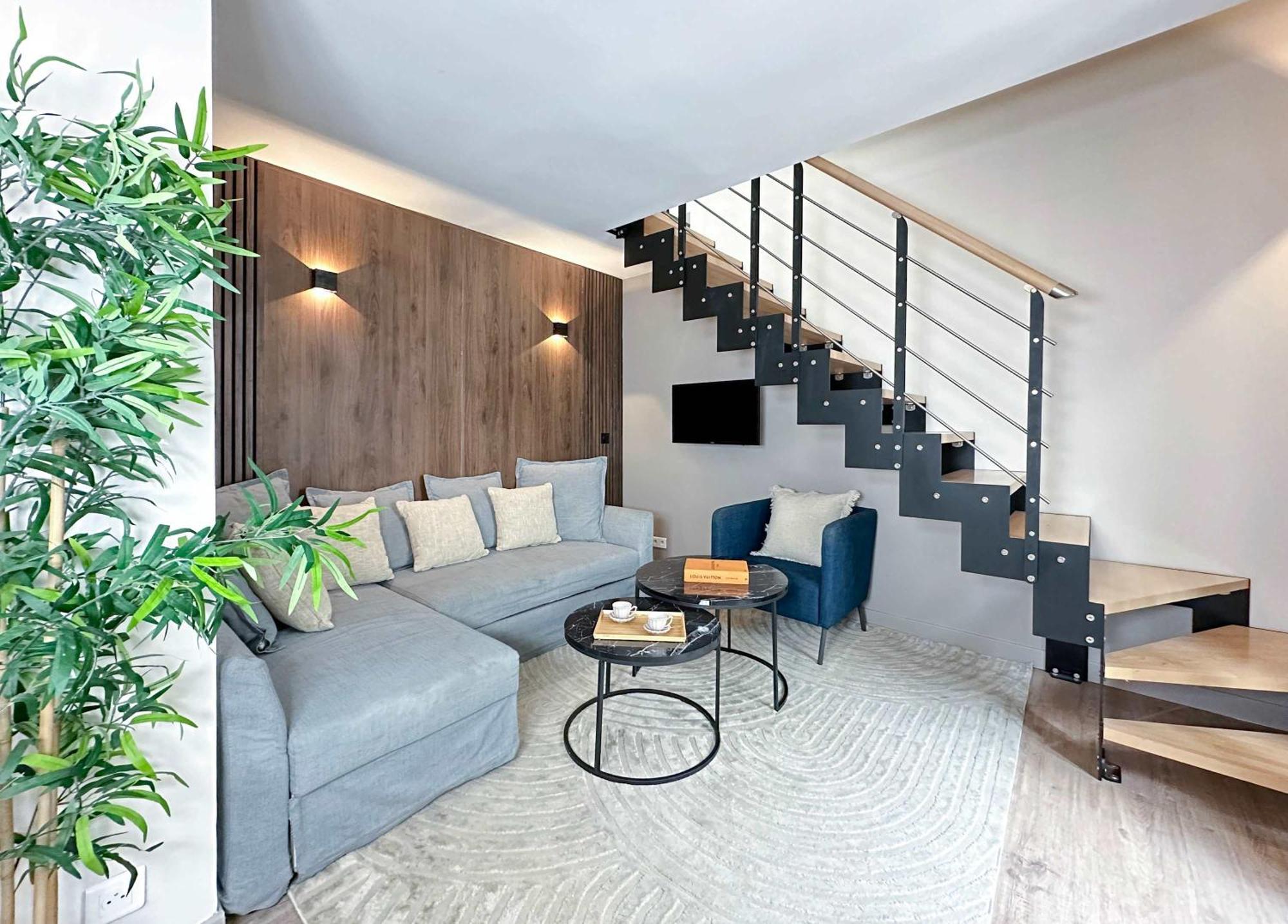 Stylish & Chic Duplex Near Eiffel Tower Apartment Paris Bagian luar foto